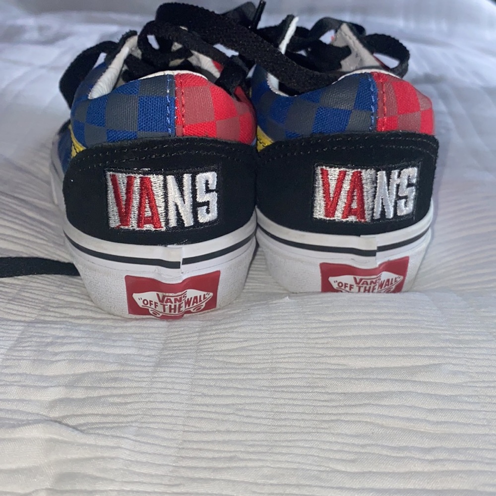 Checker vans - Picture 3 of 7